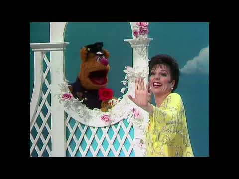 The Muppet Show - 414: Liza Minnelli - “Everything’s Coming Up Roses” (1979)