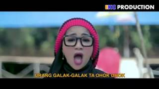 Download lagu Etek Kadai Feat Mak Oyak - Takewer Kewer mp3 Download lagu Etek Kadai Feat Mak Oyak - Takewer Kewer mp3
