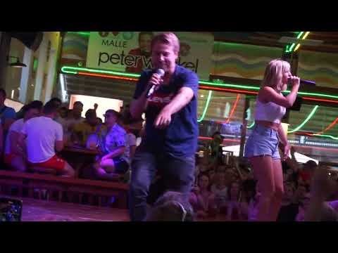 Mallorca Bierkönig 2023 Carolina live mit Aladin