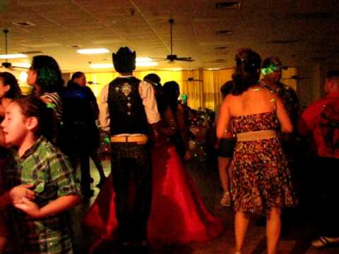 Quinceañera Esmeralda Versailles Reception Hall  LaRevistaAz.com 091.avi