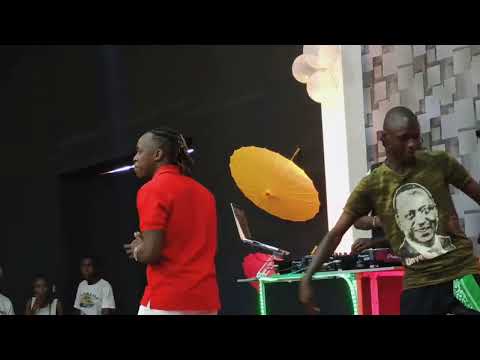 Ben C Performance | Church Girl | Ningekuwa God