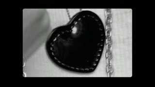 CLIPE - Tiê - Assinado Eu