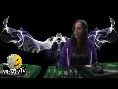 Distant Planet TV Broadcast #5 19th March 2016 Louise Plus One