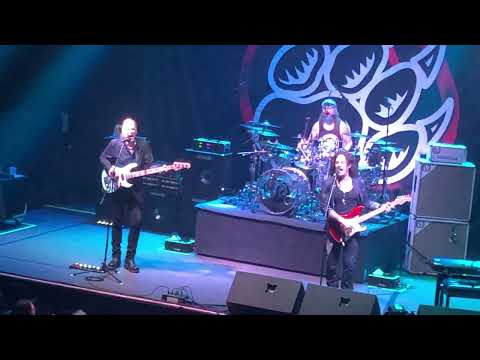 Winery Dogs - Stars - King of Clubs - Columbus Ohio March 1st 2023
