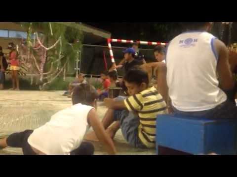 Fete a l'ecole Maeve/Faie 12/12/13