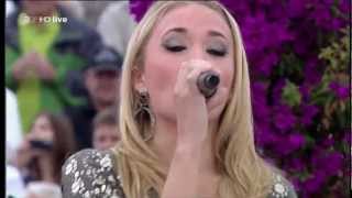 Emily Osment - Let&#39;s Be Friends (Live On ZDF Fernsehgarten)