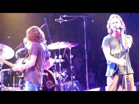 Pearl Jam - XL Arena, Hartford, 05.15.2010