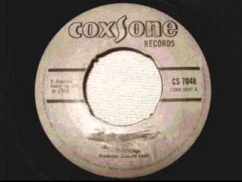 The Hamlins - I Am Just Thinking