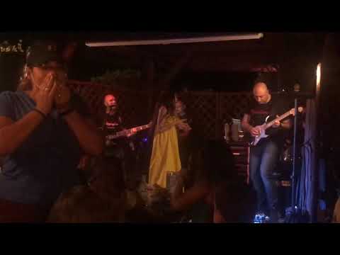 Parimpampum @Caverna del mastro birraio - Medley Rocking Horse