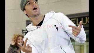 Enrique Iglesias - It must be love + LYRICS