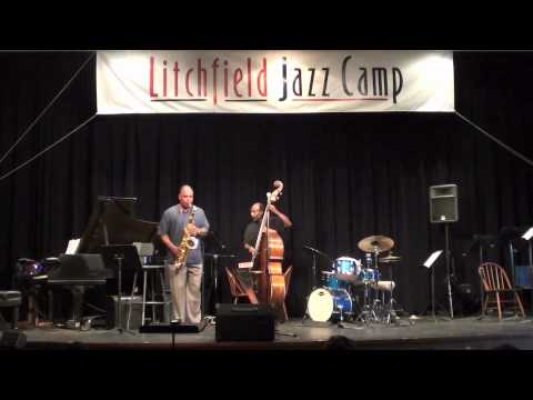 Don Braden/Marcus McLaurine Duo performs "My Shining Hour"