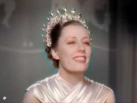 Irene Dunne - Smoke Gets in Your Eyes (1935)