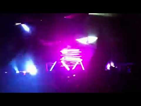 Dj chuckie- one more time creamfields Sydney 2011