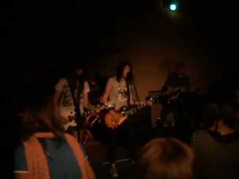 Utbrott - Så mycket att ge (Live at Katakrak Festival 2012)