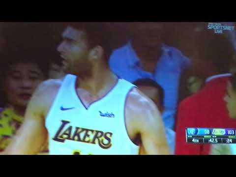 Flagrant foul on Brook Lopez Lakers vs. Grizzlies