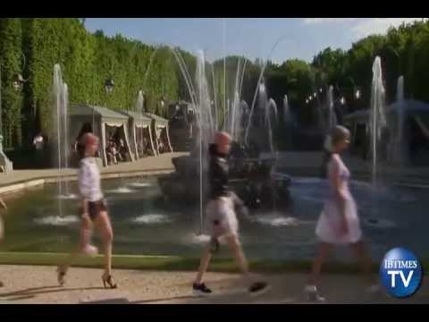 Karl Lagerfeld Displays Marie Antoinette-Inspired Chanel Cruise Collection