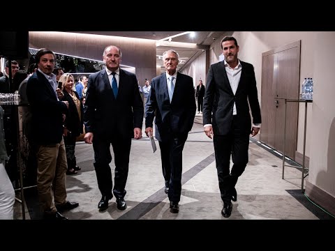 Às vezes os primeiros-ministros apresentam demissão