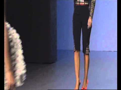 CIBELES | Desfile Elio Berhanyer - Edición 2010