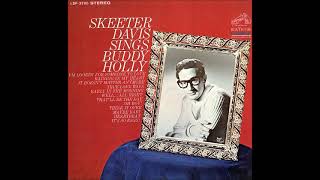 I'm Lookin' For Someone to Love ~ Skeeter Davis (1967) (Buddy Holly cover)