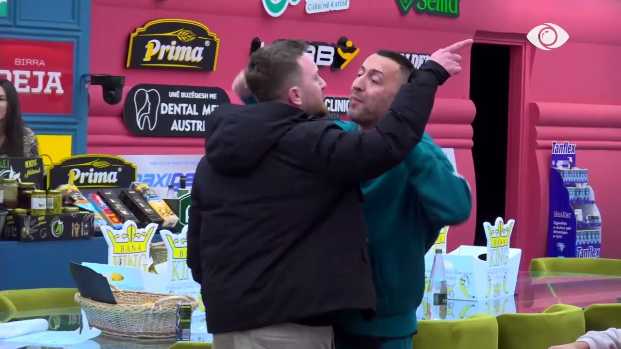 “Erdhi një 24-vjeçar…”/ Vijon debati mes Tirit dhe G Banit: Çfarë gangsteri je ti?!