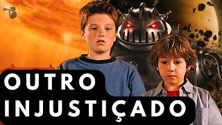 Não é continuação, não é oficial, simples assim.