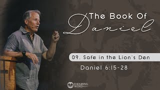 Safe in the Lions Den - Daniel 6:15-28