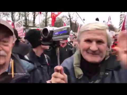 W TVPiS tego języka miłości lepszego sortu nie pokażą.