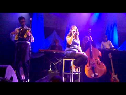 Caro Emerald - I know that he's mine @ Paradiso 28 april 2010