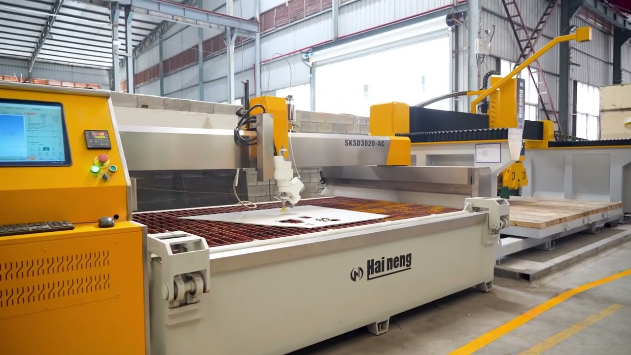 5 Axis Water Jet Cutting Machine #5AxisWaterJet #WaterJetCNCMachine