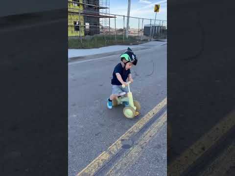 Babelio Baby Balance Bike: Celebrate First Ride Adventure!