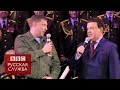 Кобзон спел с самопровоглашенным премьером ДНР Захарченко - BBC Russian 
