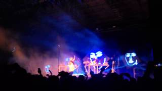 Disclosure &amp; Jessie Ware - confess to me (live)