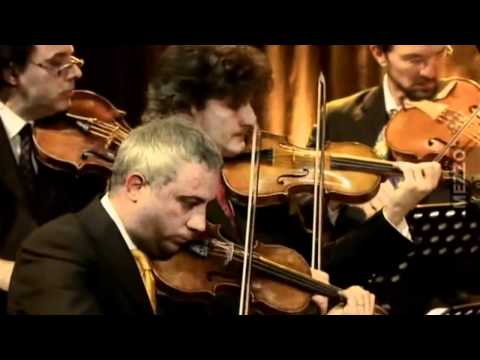 Il Giardino Armonico - Vivaldi - Concerto for four violins in B minor RV 580