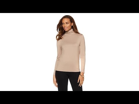 Wendy Williams Turtleneck