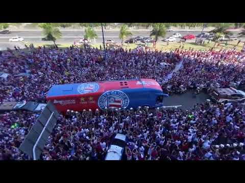 CHEGADA DO ÔNIBUS DO BAHIA NA FONTE NOVA - FESTA DA TORCIDA DO TRICOLOR BAIANO