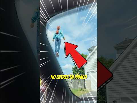 ¡Si ves a esta chica flotando en el aire, no entres en pánico! ‼️😱