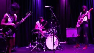 Shut Up   The Coathangers