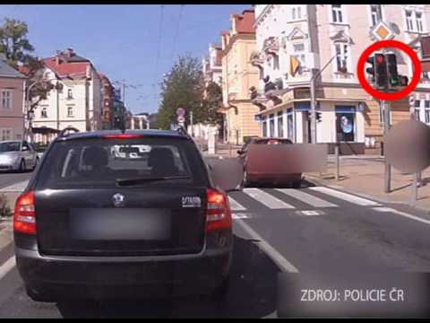 Mariánské Lázně  Střet osobního vozidla s chodcem