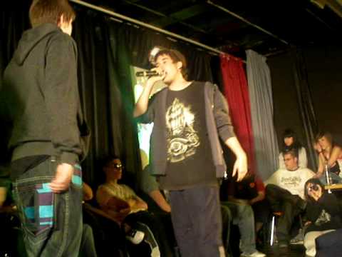 Gold battle. Khan vs Kapo