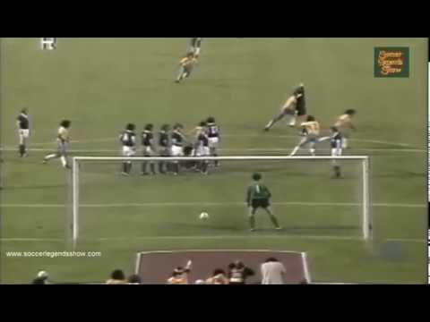 Roberto Rivelino (Brasil) - 26/06/1974 - Brasil 1x0 Alemanhã Oriental - 1 gol