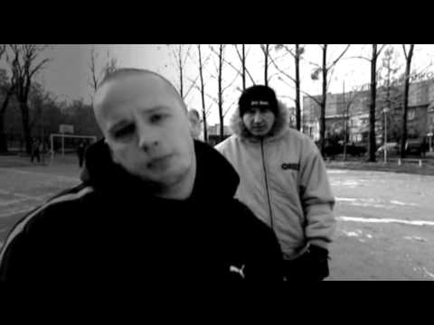 Peja_(Slums_Attack)-Kurweskie_Zycie-DVDRip-XviD-PL-2006-WGM.avi