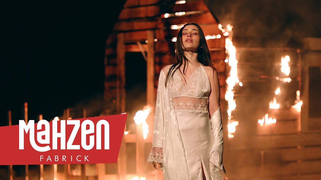 Afra'nın "Maziden" Şarkısı Duygusal Anıları Canlandırıyor