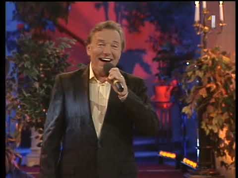 Karel Gott - Zůstanu svůj (Kaviareň Slávia 2010)