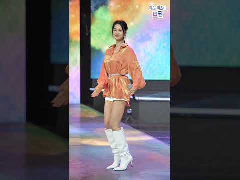 황우림 - 진짜 진짜 좋아해 금요일은 밤이 좋아