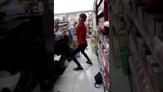 Download lagu Banci lagi bergoyang sasa mp3