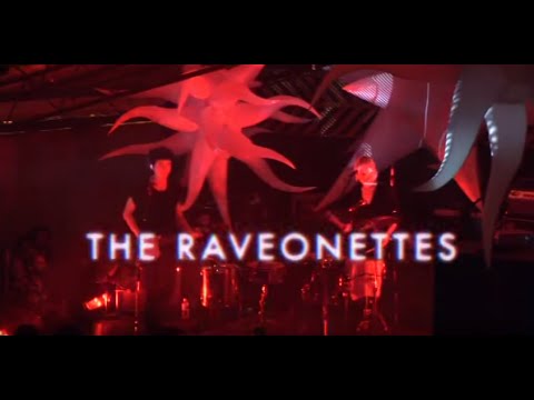 The Raveonettes - Austin Psych Fest (2010 DVD) Track 3