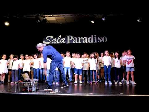 La scuola canta Enzo Avitabile!
