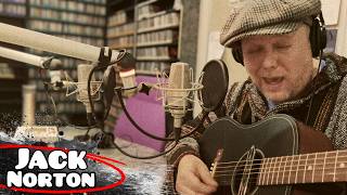 They Put Me on College Radio and I Even Got to Sing A Song! | KQAL 89.5 FM Winona State University