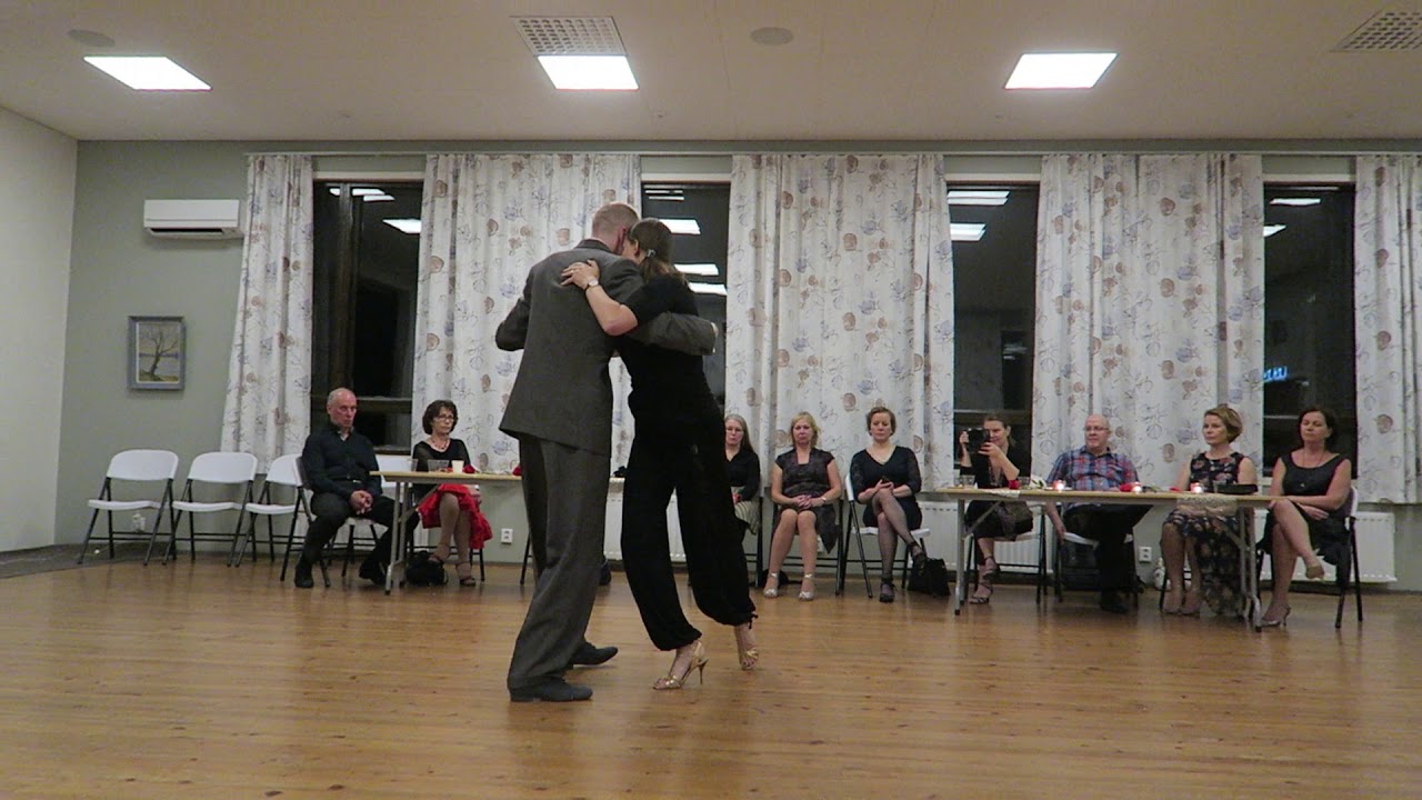 Tango Argentino con Jari y Minna en Oulu 2019 3