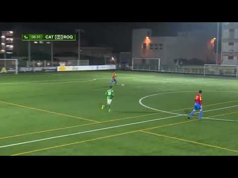 El Catalònia, més líder en guanyar el derbi contra el Roquetenc (2-0)